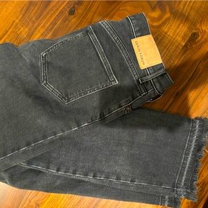 Denim Forum Arlo Jeans
